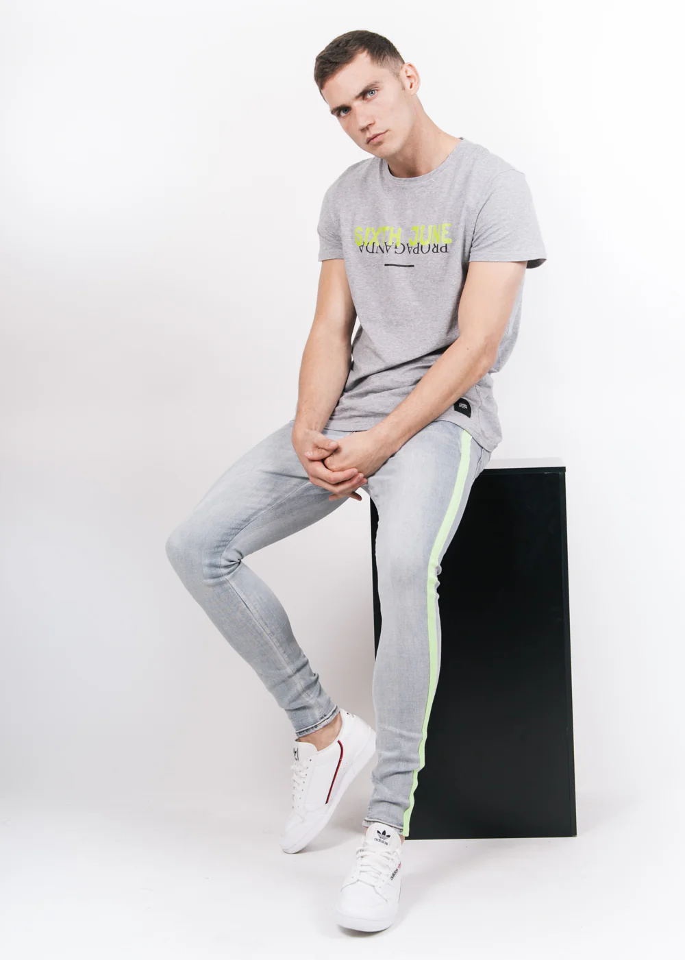 T-shirt long Propaganda fluo gris - Image 5