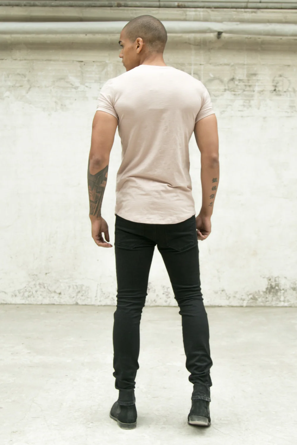 T-shirt moulant logo rose clair - Image 3