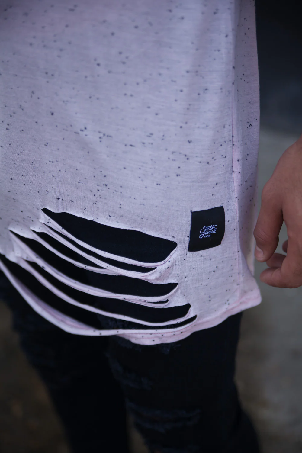 T-shirt oversize moucheté destroy rose M2222VTS - Image 3