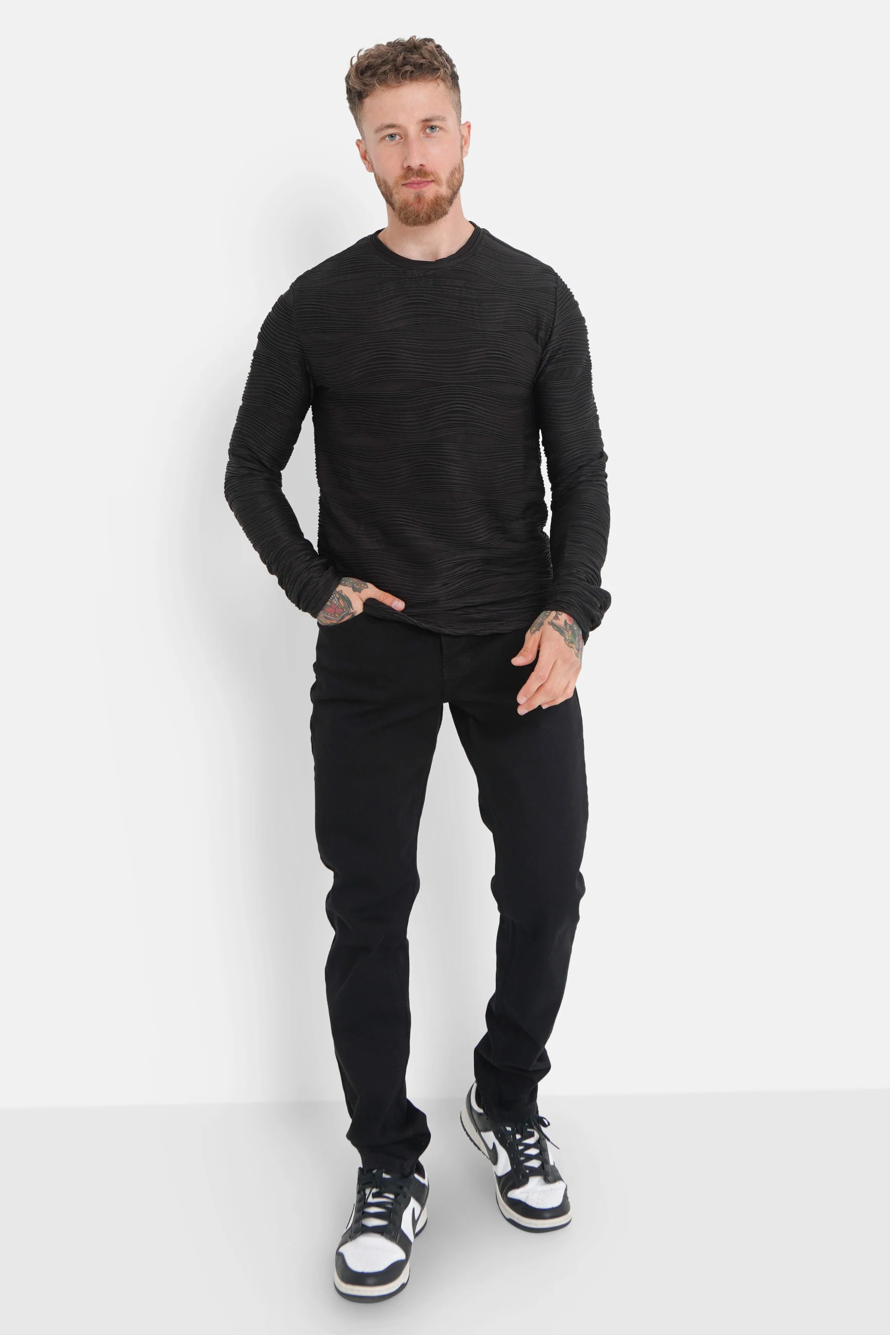T-shirt relief vagues Noir - Image 2