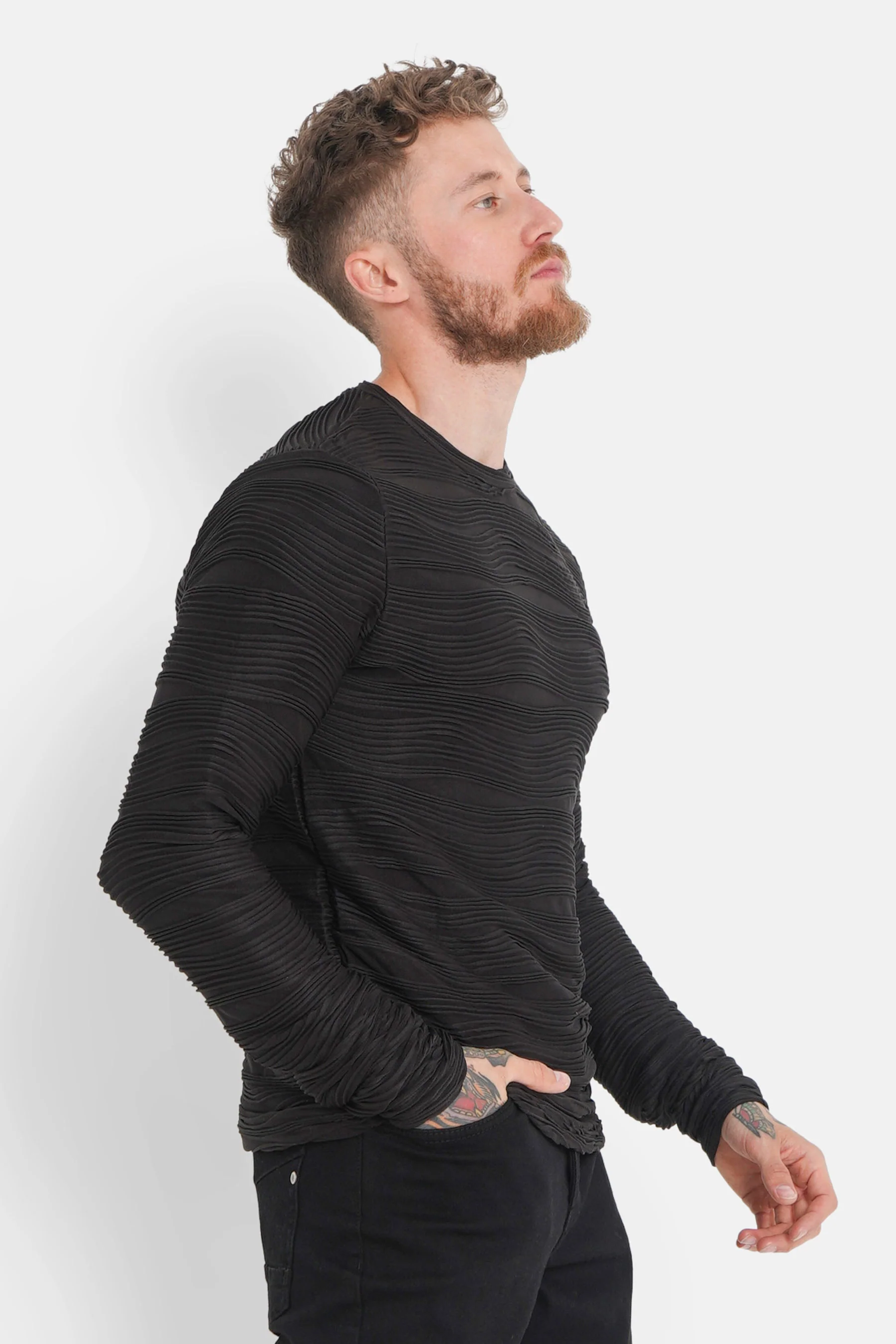 T-shirt relief vagues Noir - Image 4