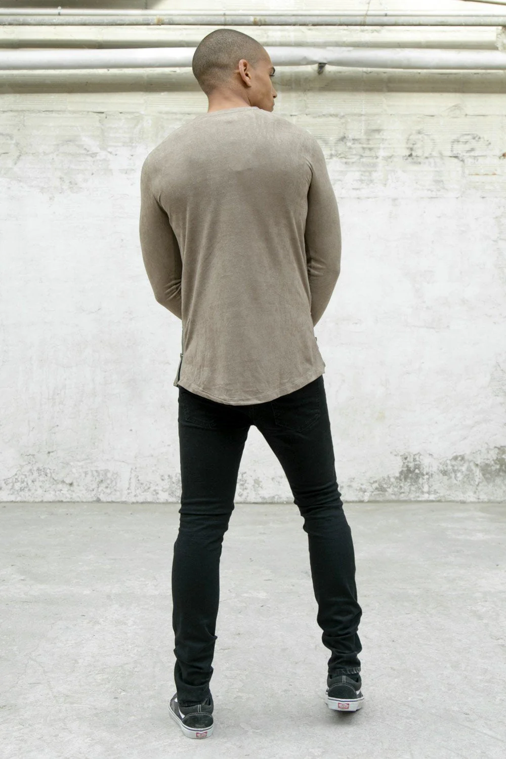 T-shirt suédé zips logo taupe - Image 4