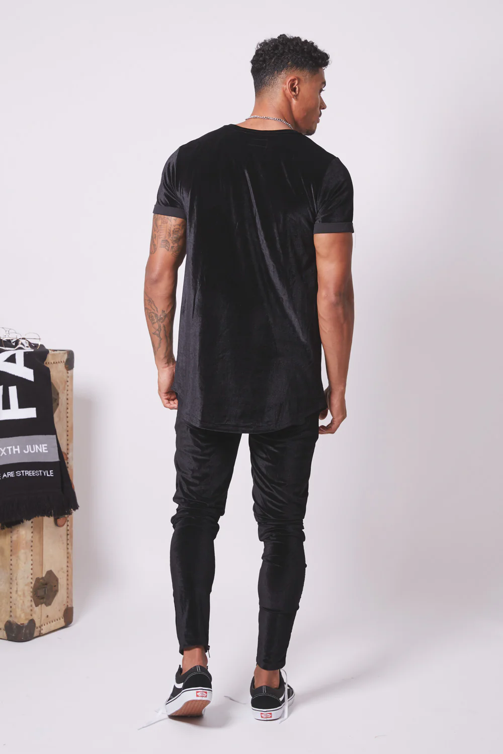 T-shirt tissu velours long noir - Image 4