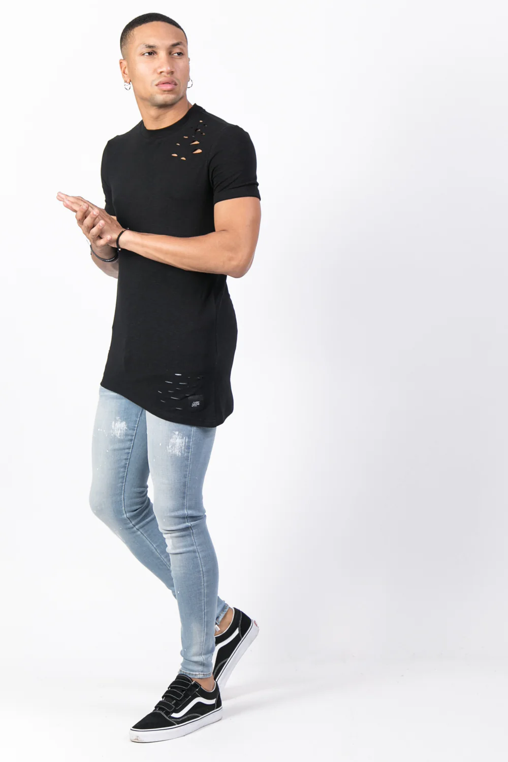 T-shirt trous asymétrique noir - Image 4