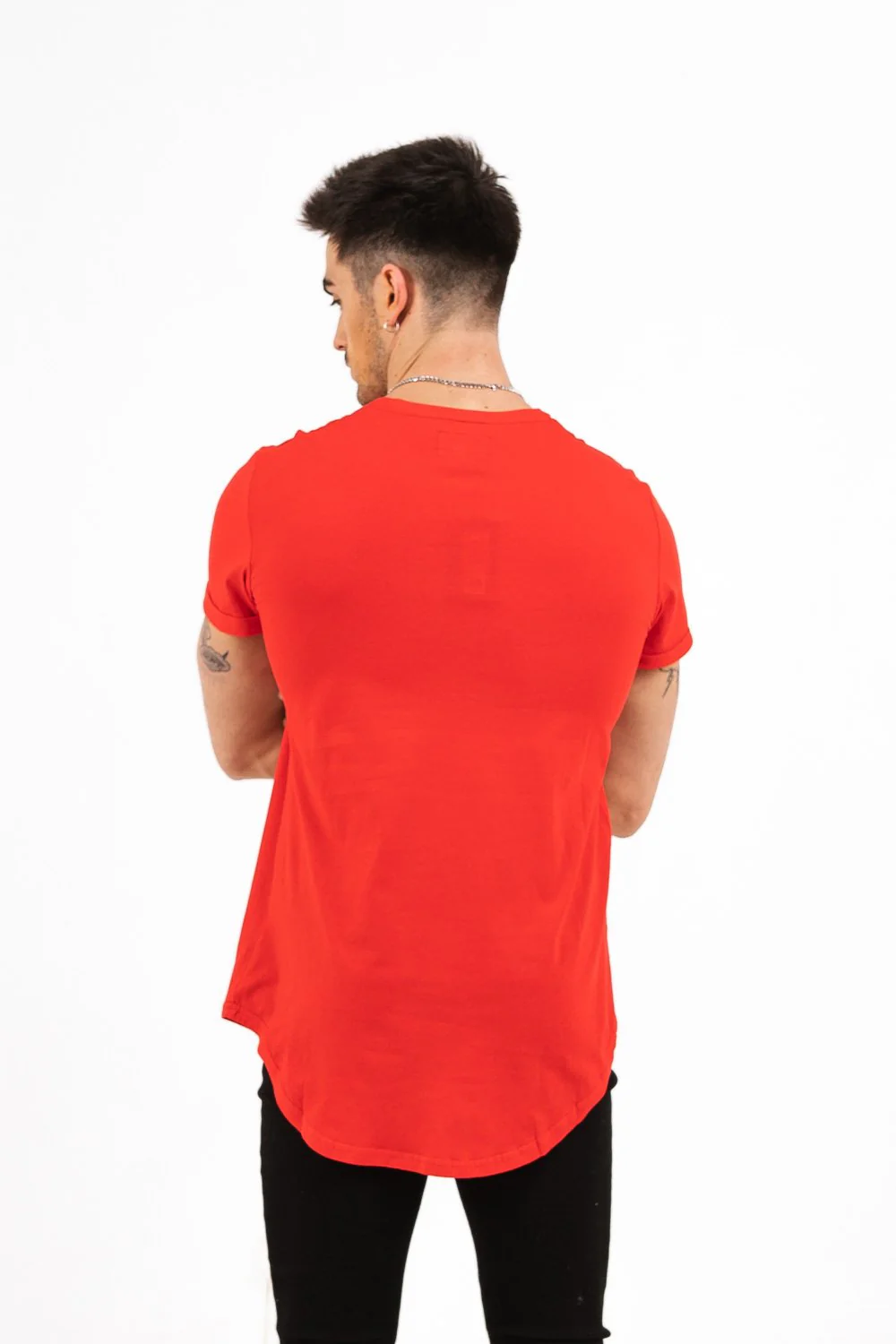 T-shirt bas arrondi Rouge - Image 4
