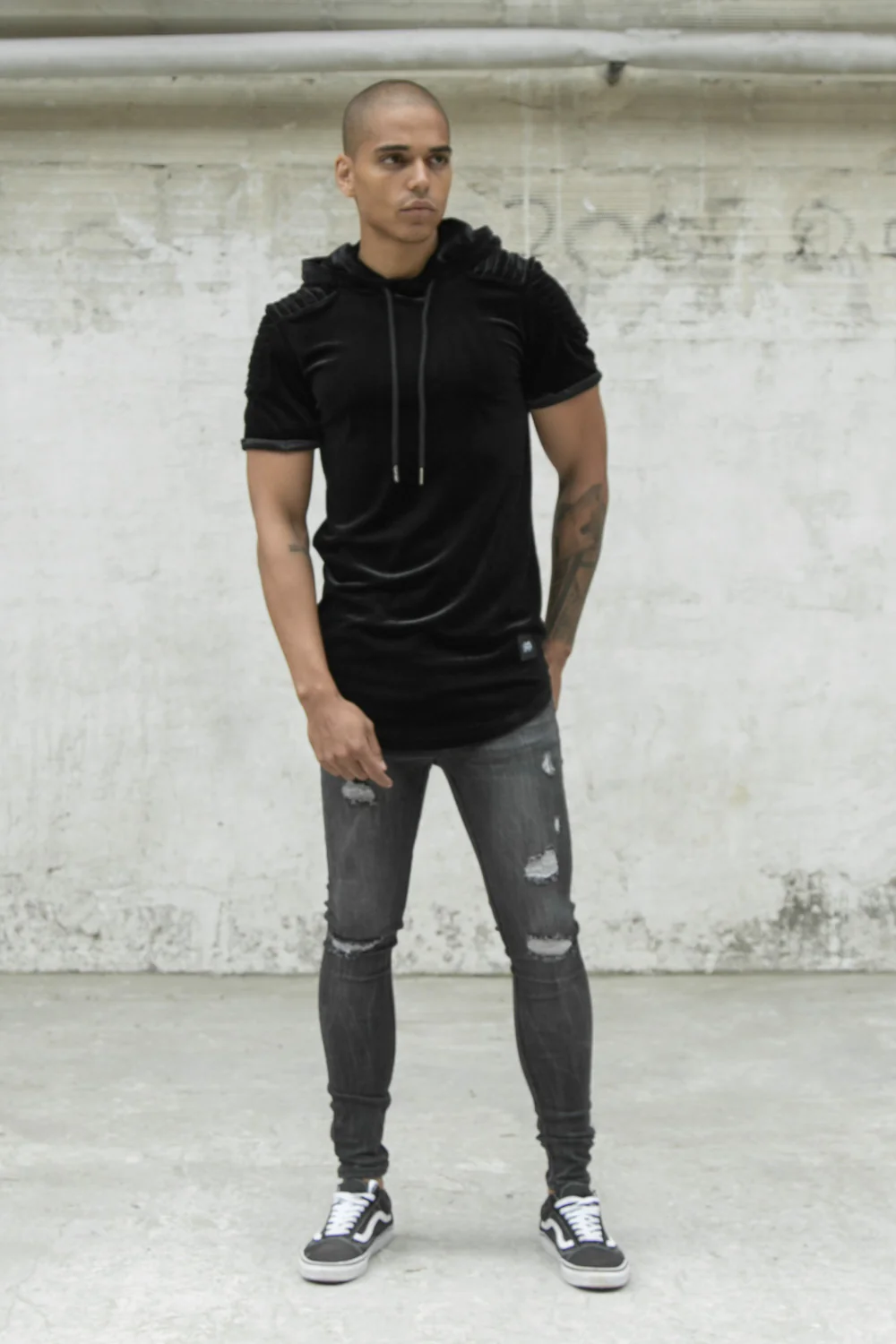 T-shirt velours biker ajusté noir - Image 2