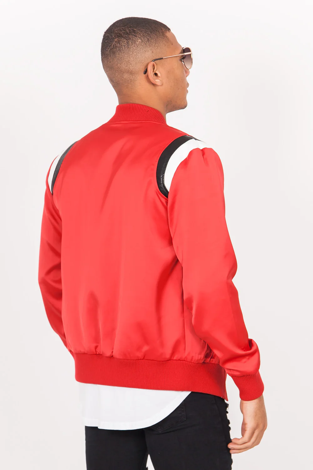 Teddy satin empiècement épaule rouge - Image 3