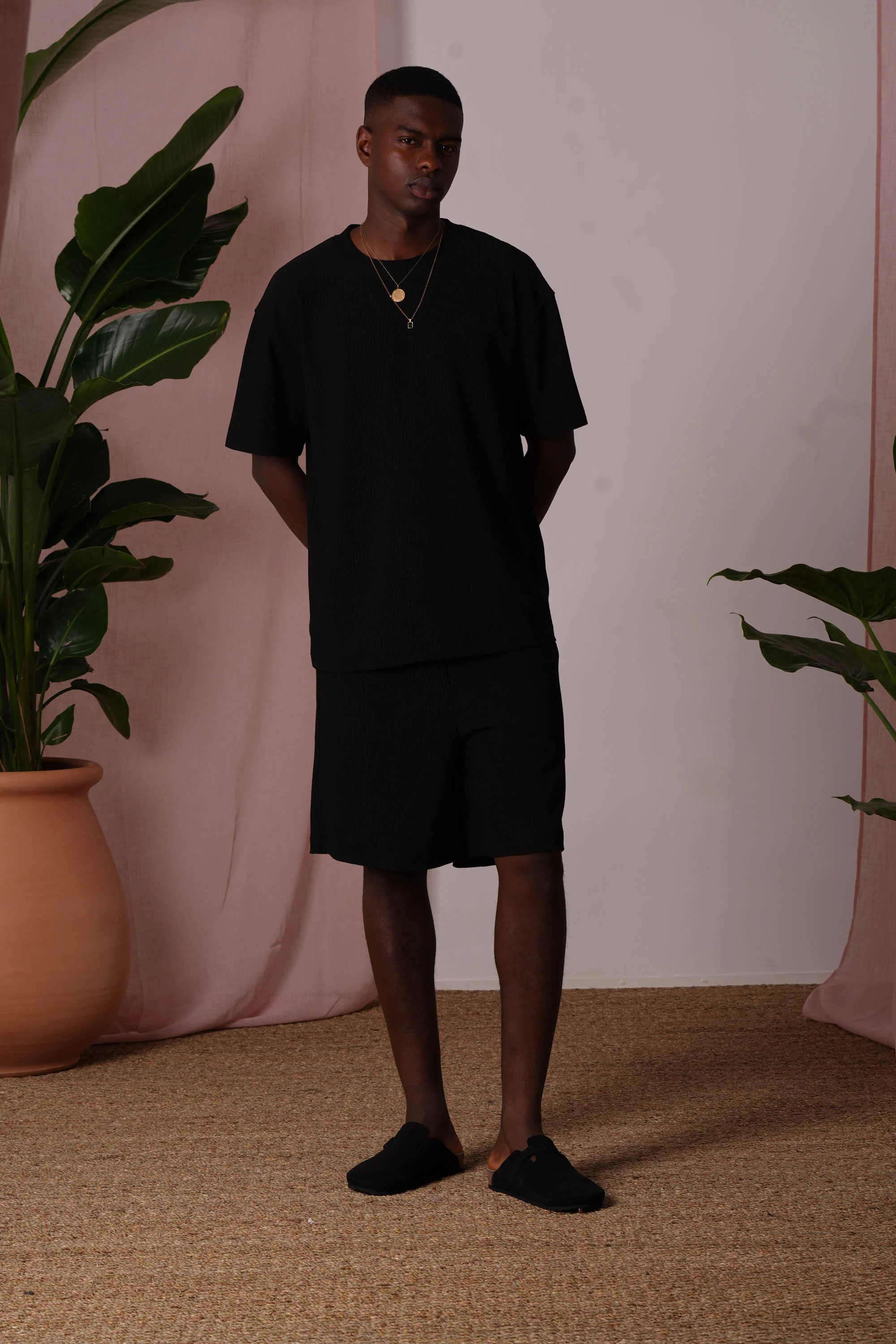 Short crochet broderie Noir - Image 6