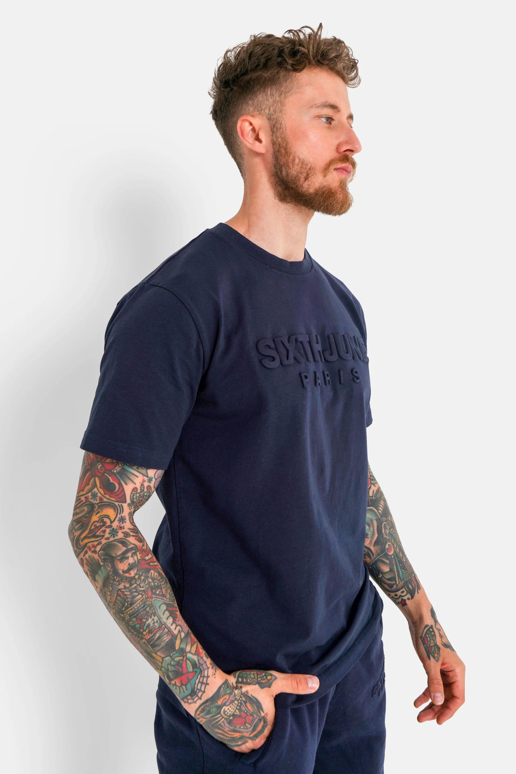 T-shirt logo relief Bleu foncé - Image 4