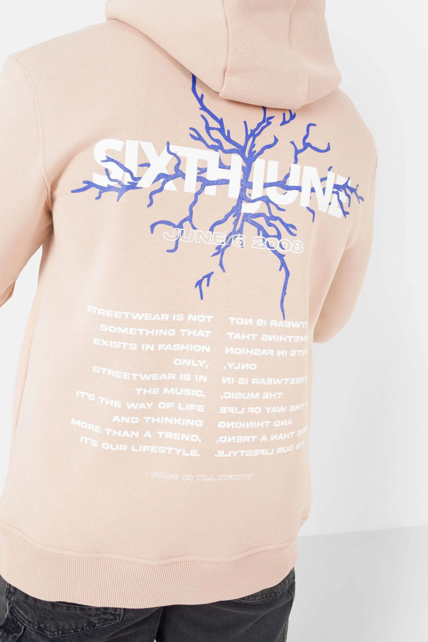 THUNDER printed hoodie - Image 4