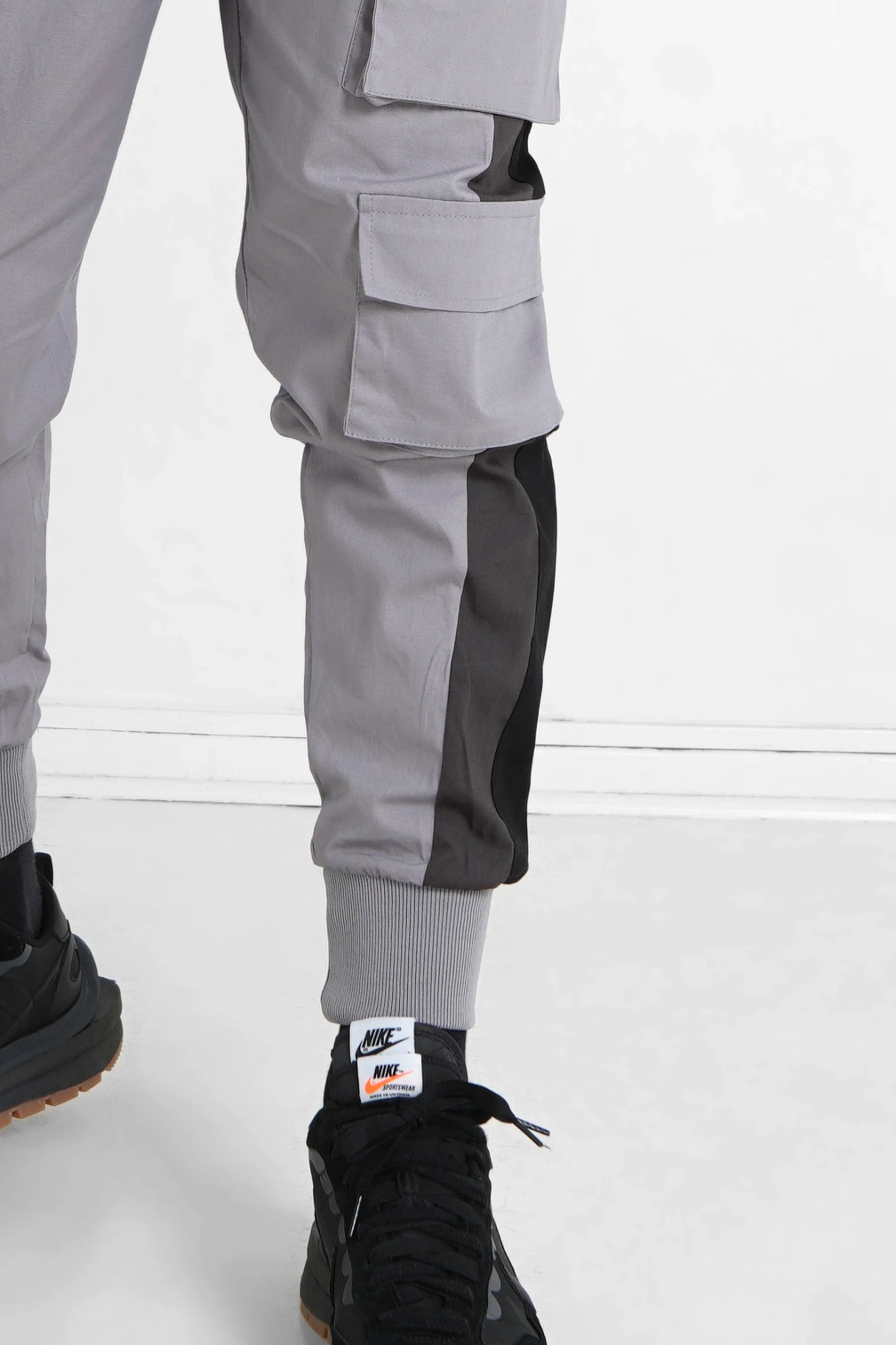 Pantalon cargo tricolore Gris - Image 4