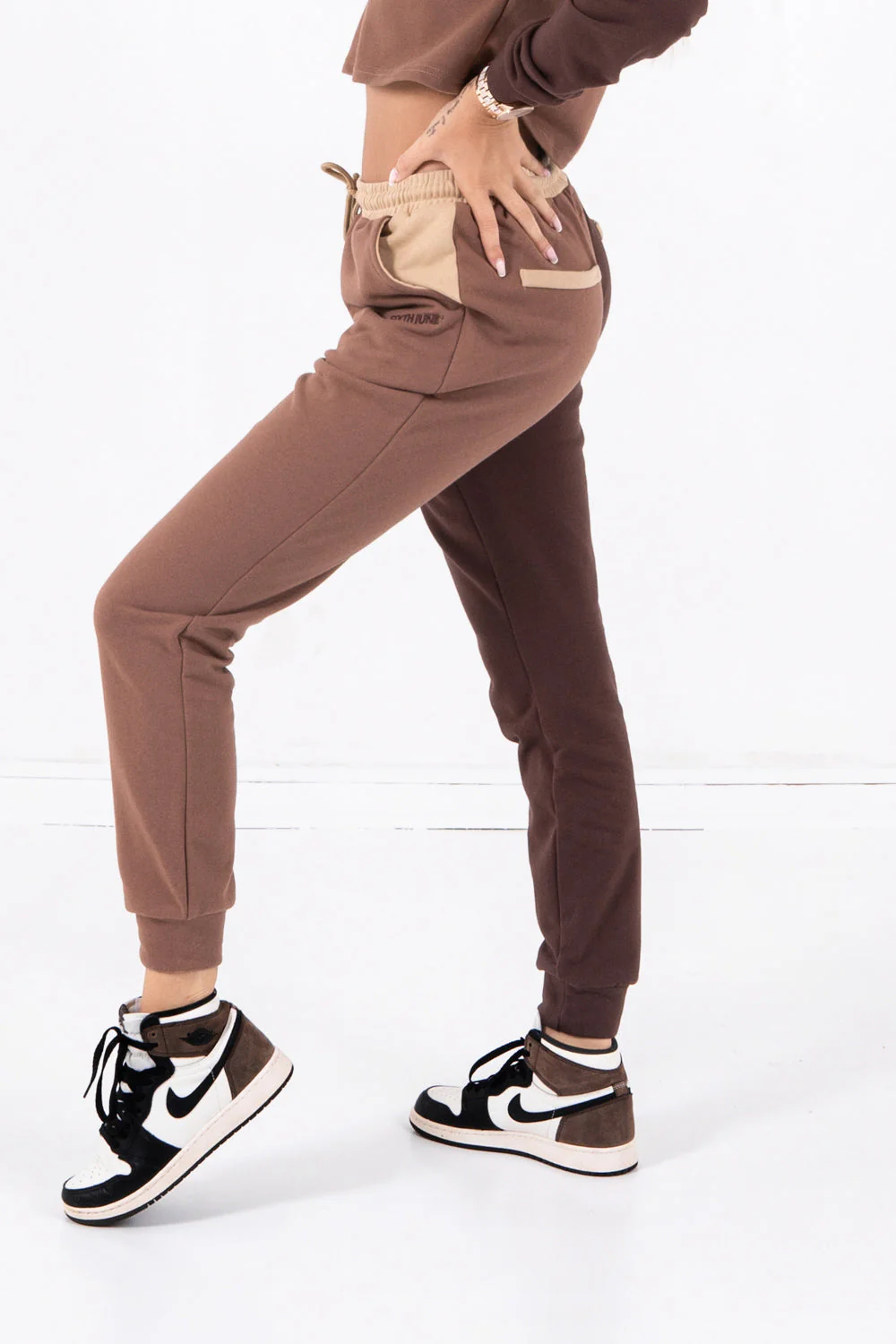 TRICOLORED jogger pant - Image 4