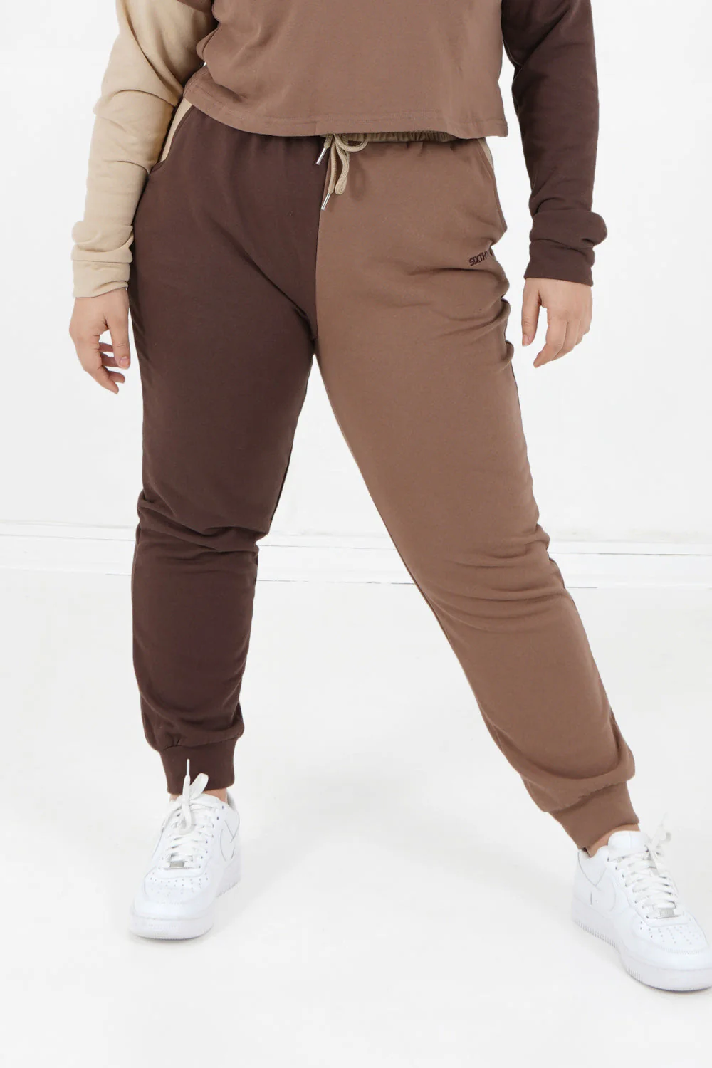 TRICOLORED jogger pant - Image 8
