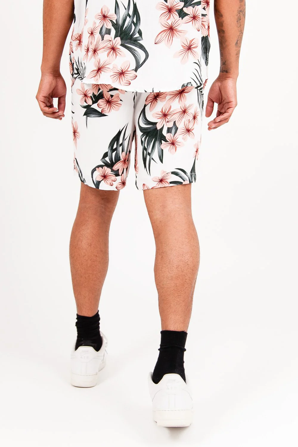 Short imprimé fleur tropical blanc - Image 5