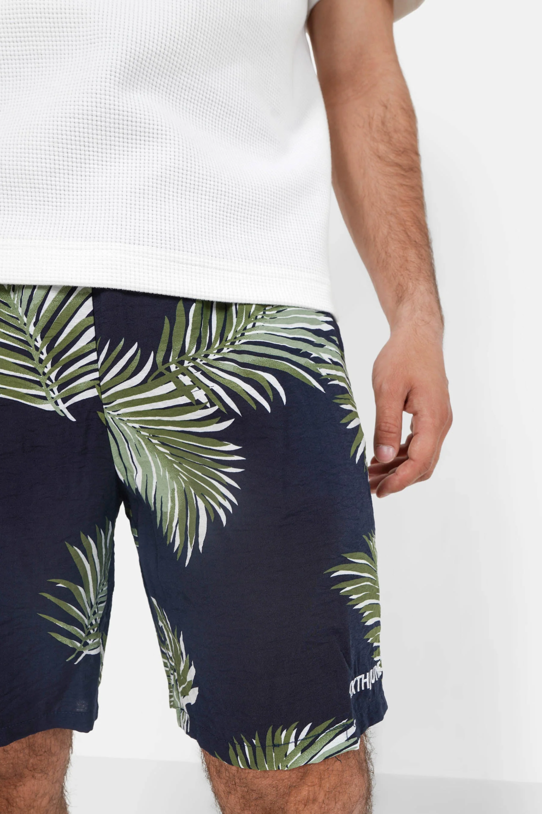 Short fluide motif tropical Bleu foncé - Image 3