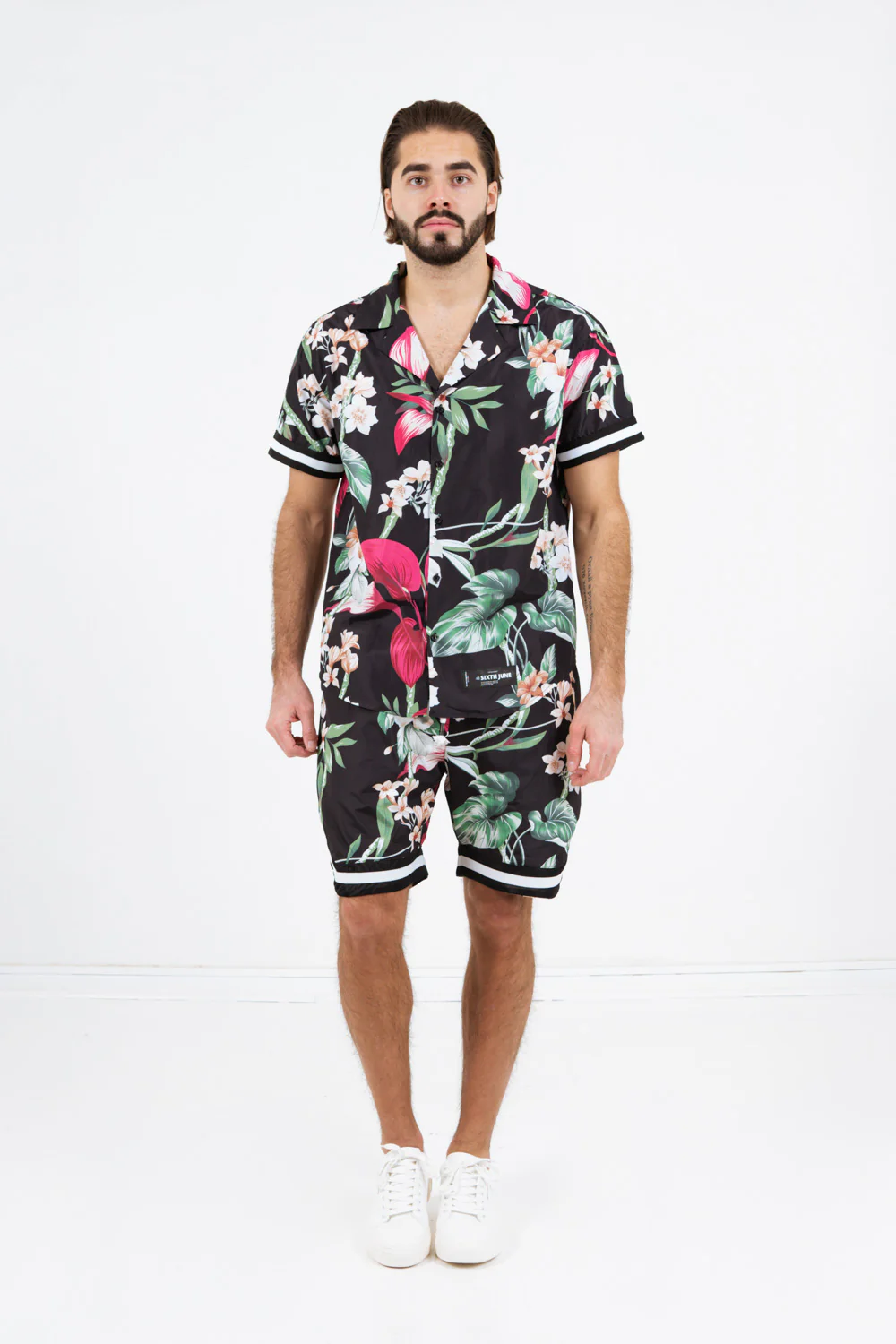 Short à fleurs fluide noir - Image 6
