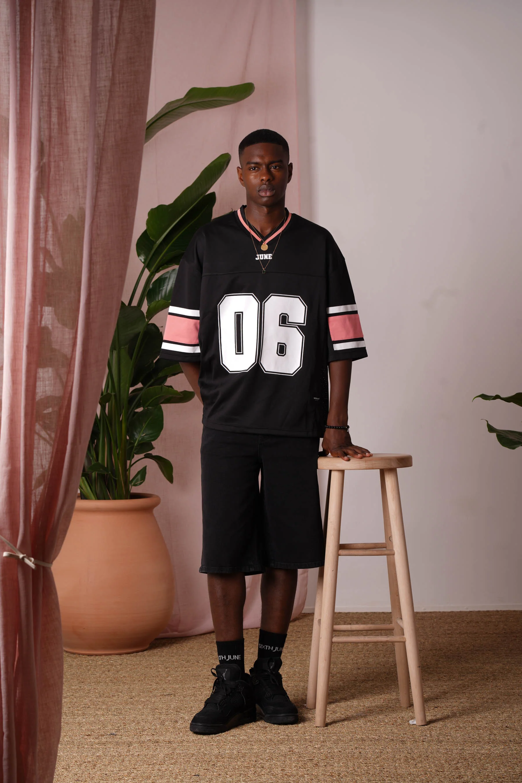 VARSITY football short - Image 6