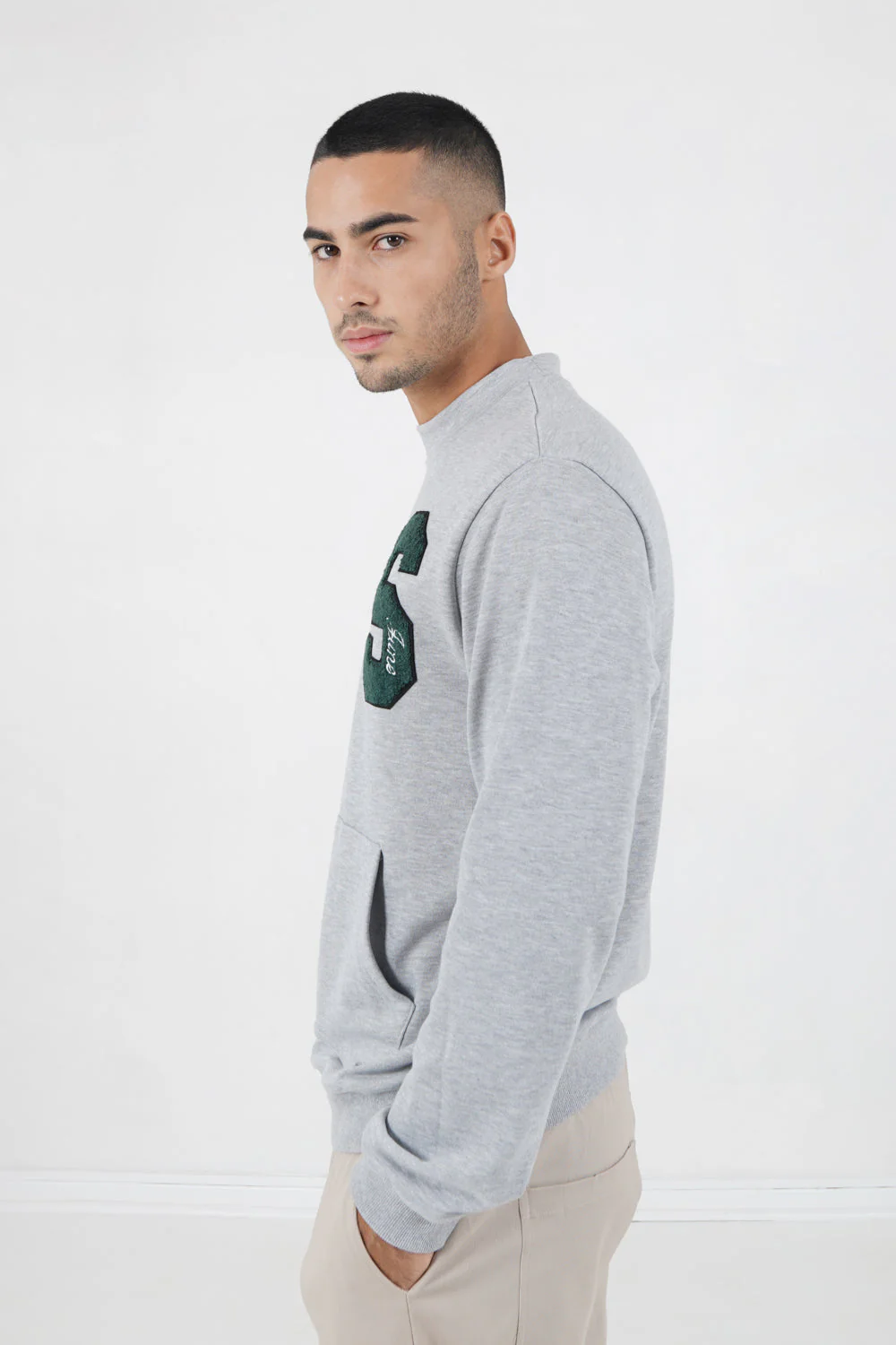 Sweat logo patch université Gris - Image 4