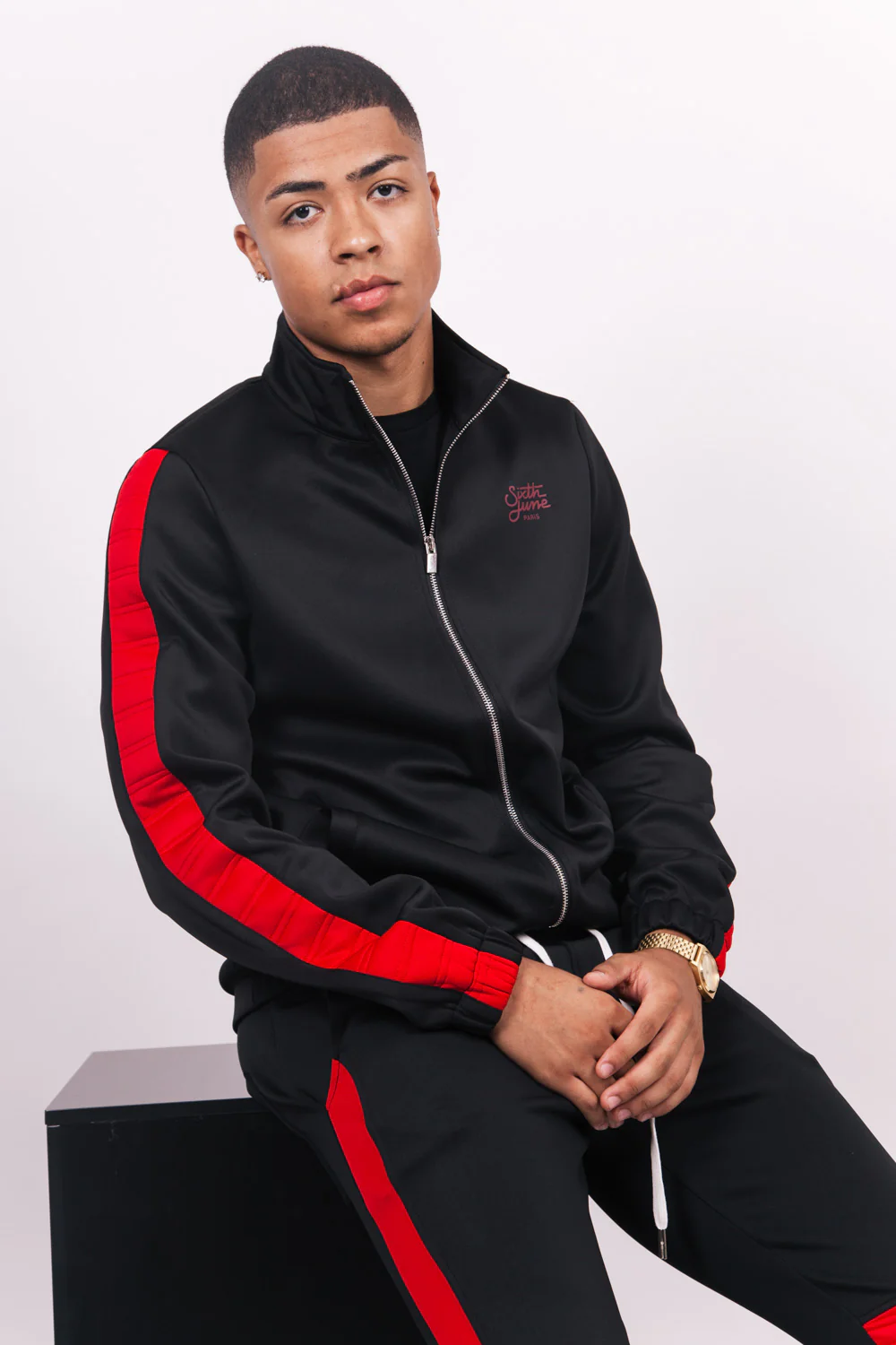 Veste bande matelassée noire rouge - Image 2
