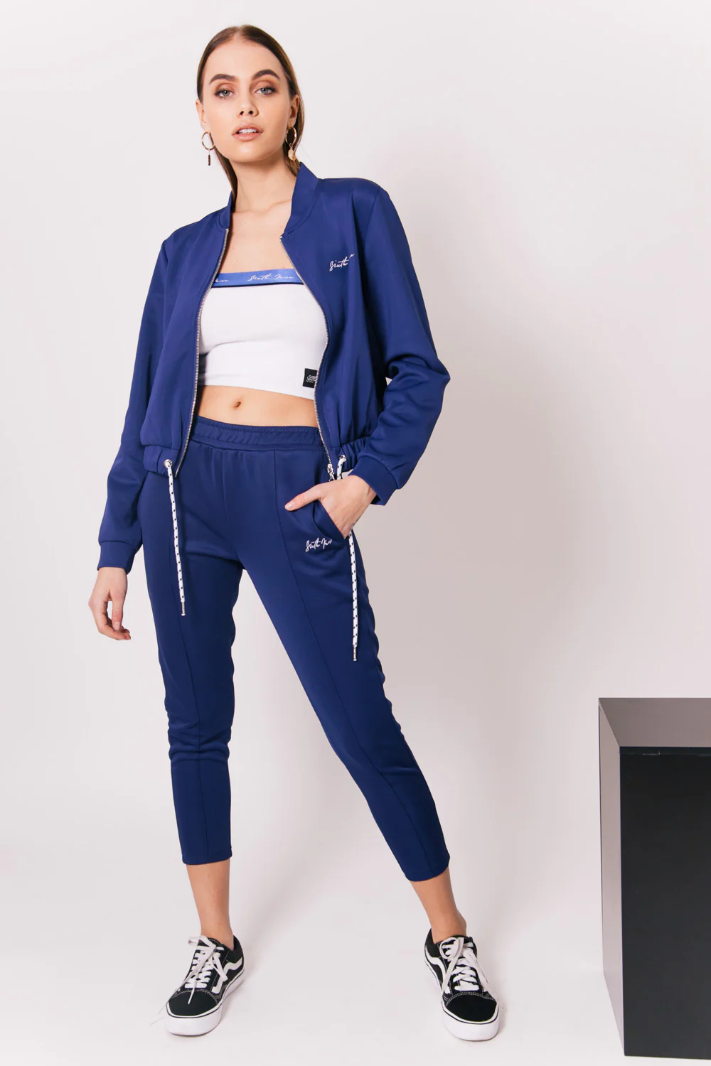 Veste courte logo signature bleu - Image 7