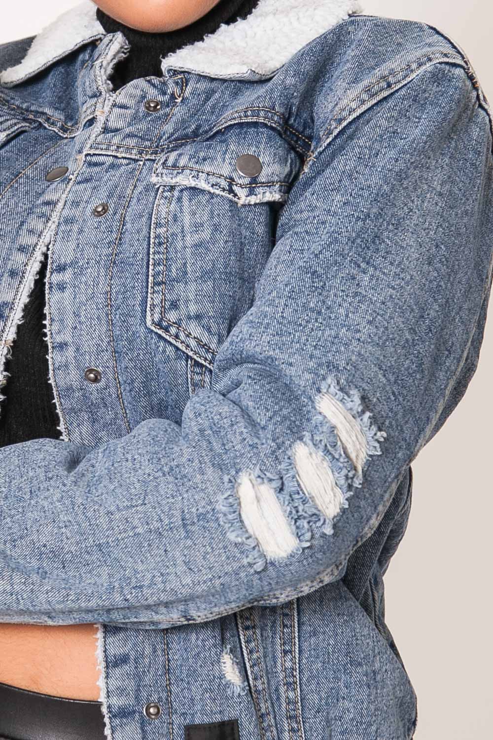 Veste jean sherpa destroy bleu - Image 3
