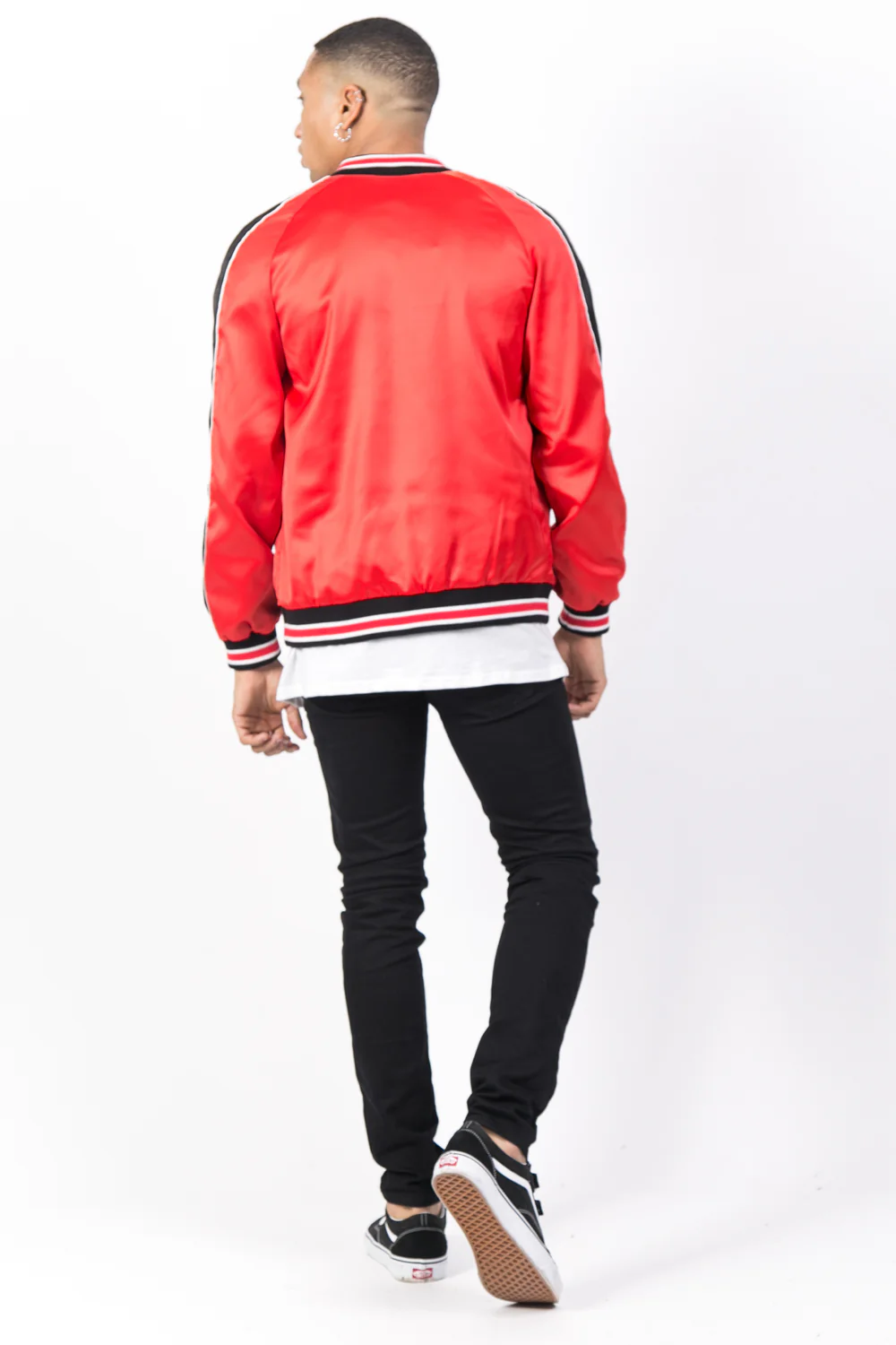Veste satin bandes rouge noir - Image 3