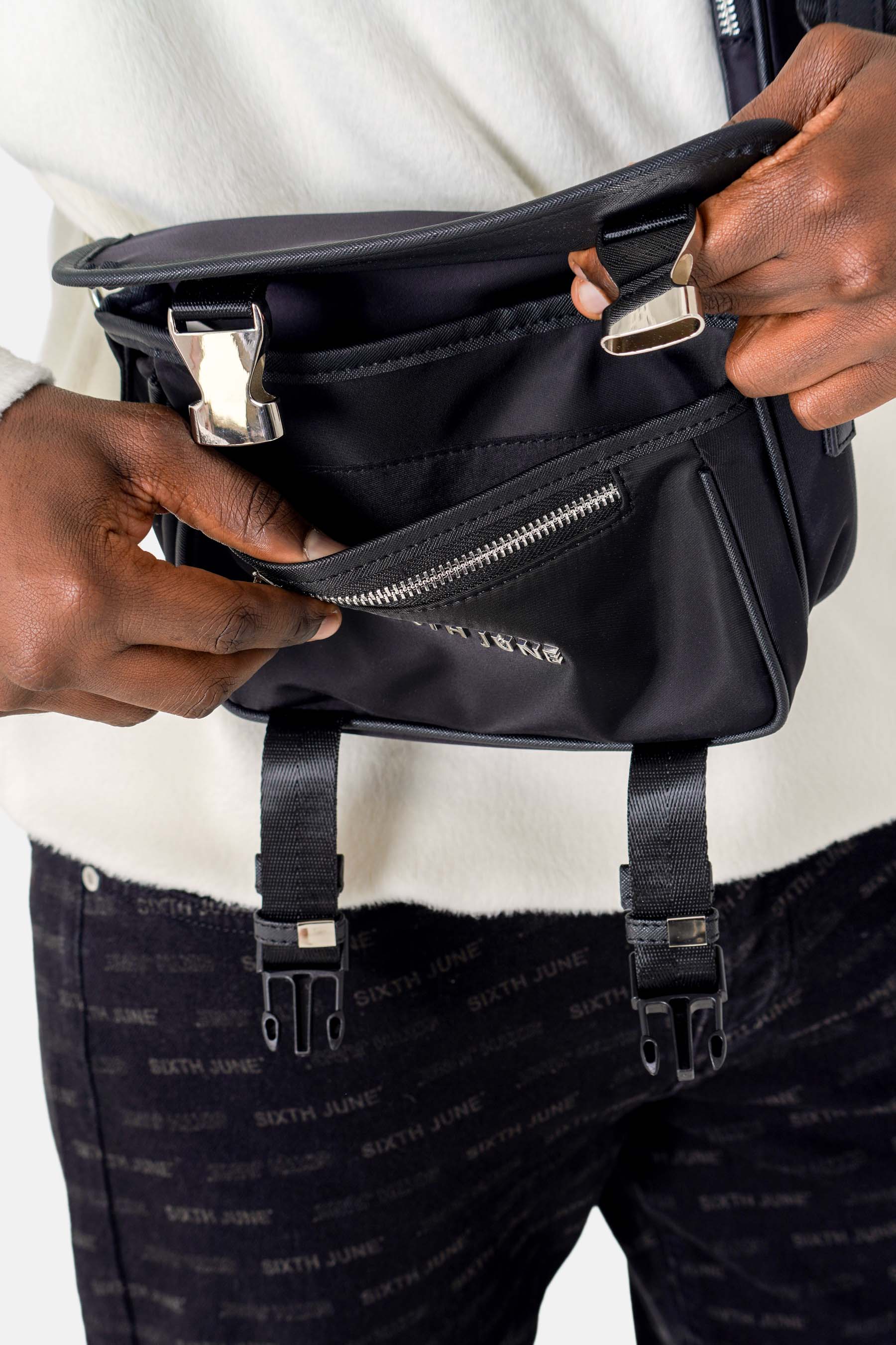 POCKETS shoulder bag - Image 3
